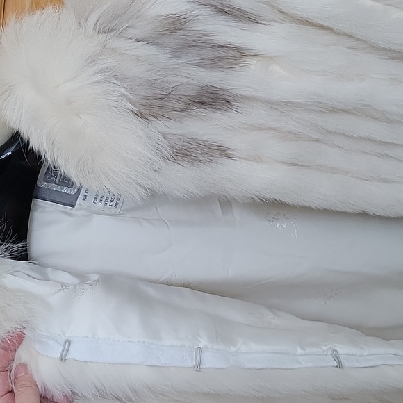 Saga Blue & Shadow Fox jacket - Picture 7 of 8